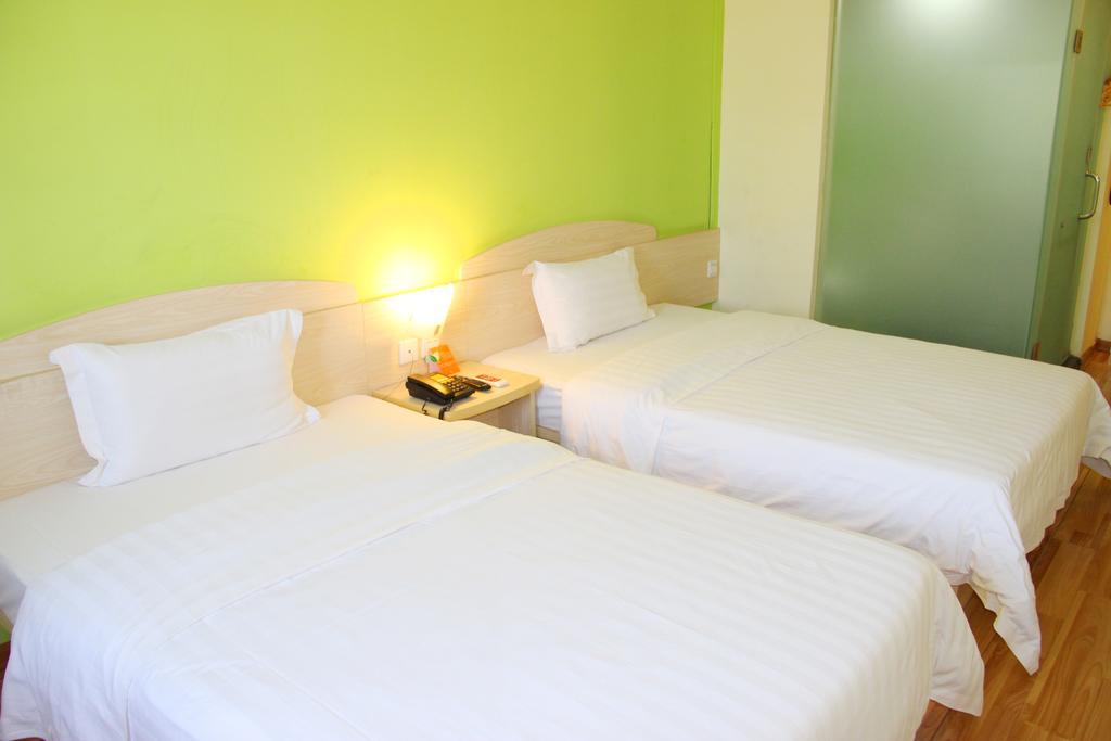 7Days Inn Foshan Zumiao Baihua Plaza Phòng bức ảnh